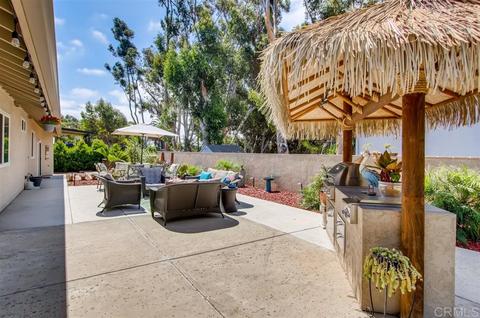111 Parnassus Cir, Oceanside, CA 92054 photo 19