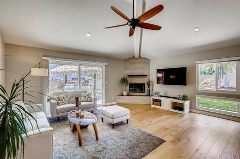 111 Parnassus Cir, Oceanside, CA 92054 photo 10