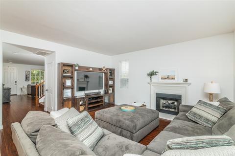1022 Greenway Rd, Oceanside, CA 92057 photo 8
