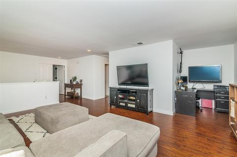1022 Greenway Rd, Oceanside, CA 92057 photo 14