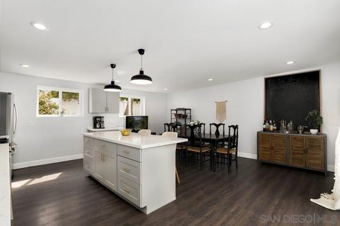 4670 Parks Ave, La Mesa, CA 91942 photo 8