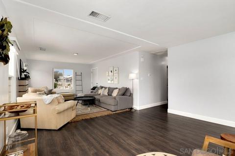 4670 Parks Ave, La Mesa, CA 91942 photo 4