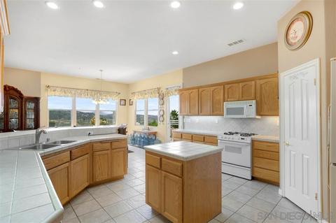250 Ramona Real, Ramona, CA 92065 photo 6