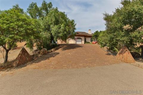 2908 Sumac Rd, Fallbrook, CA 92028 photo 2