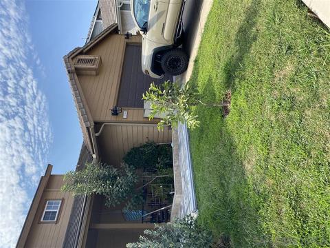 12900 Meadow Glen Way, Poway, CA 92064 photo 1