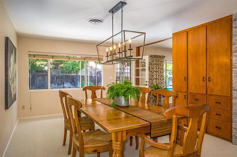 9308 Carmichael Dr, La Mesa, CA 91941 photo 5