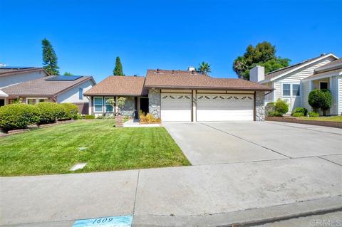 1609 Havenwood Dr, Oceanside, CA 92056 photo 2