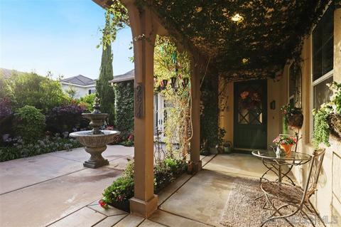 2574 Discovery Rd, Carlsbad, CA 92009 photo 3