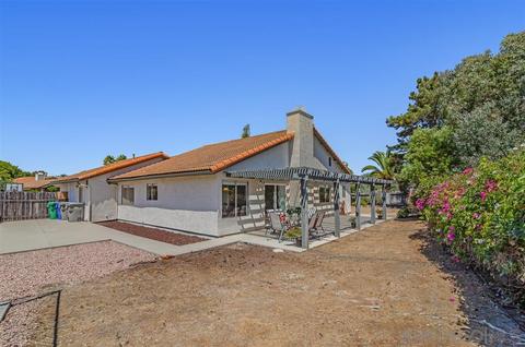 1455 Pine Rdg, Oceanside, CA 92056 photo 21