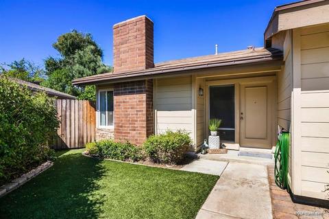 10003 Holborn St, Santee, CA 92071 photo 3