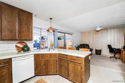 10003 Holborn St, Santee, CA 92071 photo 8