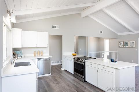 1333 Helix View Dr, El Cajon, CA 92020 photo 8