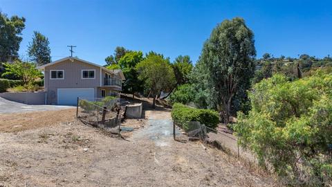 1333 Helix View Dr, El Cajon, CA 92020 photo 23