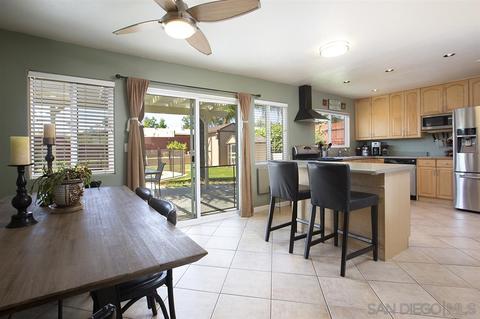 9228 Bellagio Rd, Santee, CA 92071 photo 7