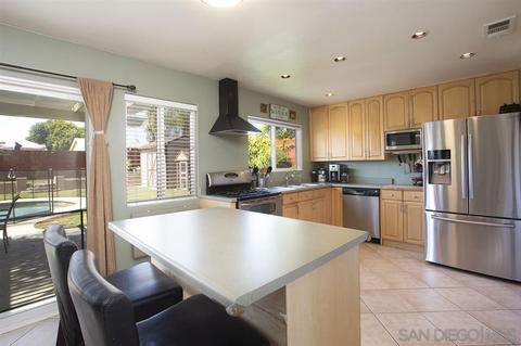 9228 Bellagio Rd, Santee, CA 92071 photo 8