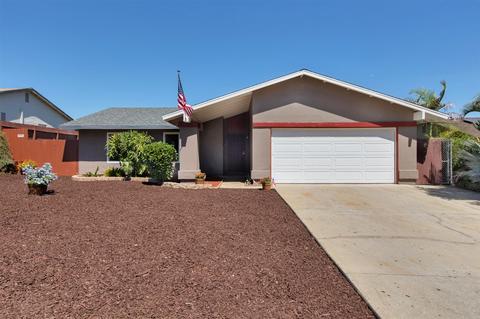 10325 Harbin Pl, Santee, CA 92071 photo 5