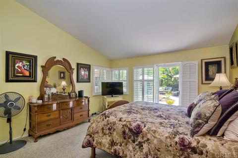 2599 Magellan Ln, Vista, CA 92081 photo 8