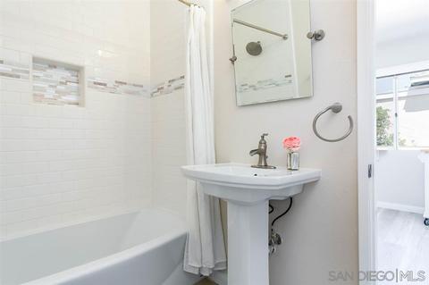 8440 Nentra St, La Mesa, CA 91942 photo 17