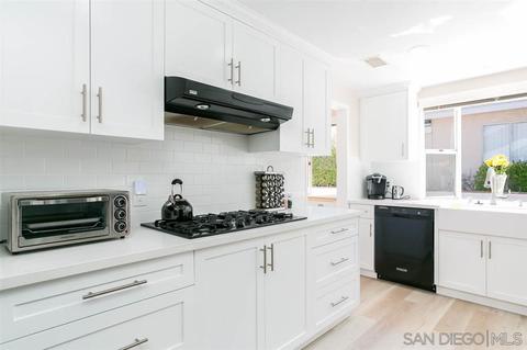 8440 Nentra St, La Mesa, CA 91942 photo 9