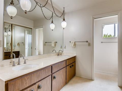 8458 Cliffridge Ave, La Jolla, CA 92037 photo 20