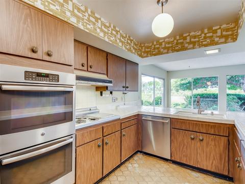 8458 Cliffridge Ave, La Jolla, CA 92037 photo 14