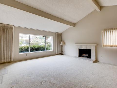 8458 Cliffridge Ave, La Jolla, CA 92037 photo 4