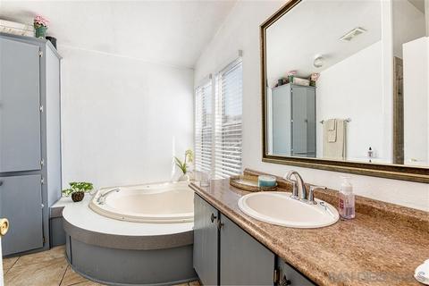 13917 Hibiscus Ave #30, Poway, CA 92064 photo 15