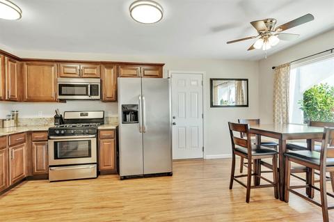 4800 Claire Dr, Oceanside, CA 92057 photo 11