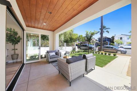838 B Ave, Coronado, CA 92118 photo 2