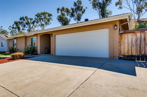 10719 Strathmore Dr, Santee, CA 92071 photo 2