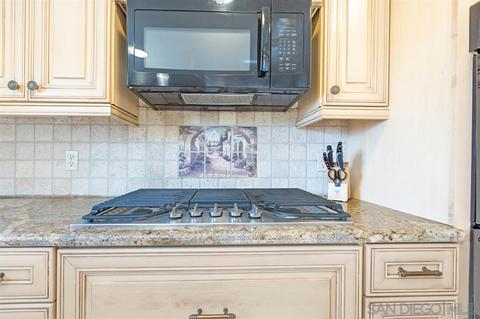 8015 Morocco Dr, La Mesa, CA 91942 photo 14
