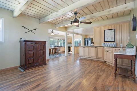 8015 Morocco Dr, La Mesa, CA 91942 photo 7