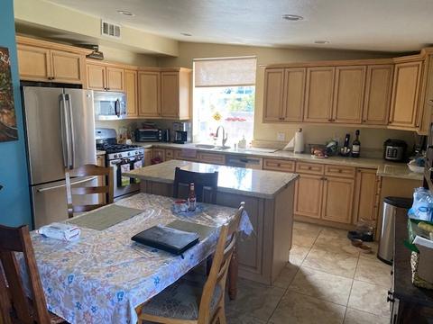 7781 Orangewood Ave, Stanton, CA 90680 photo 2