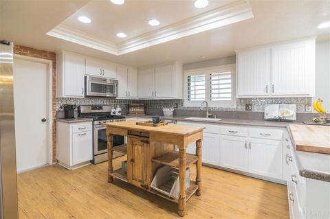 5841 Jeffries Ranch Rd, Oceanside, CA 92057 photo 5