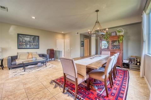 1050 Bells Dr, Oceanside, CA 92057 photo 3