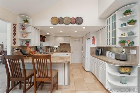 2101 Valley Rd, Oceanside, CA 92056 photo 5