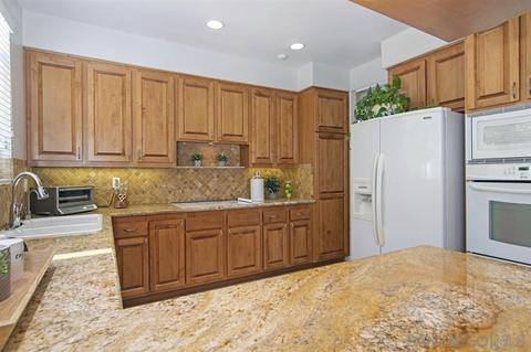 1541 Caminito Solidago, La Jolla, CA 92037 photo 7
