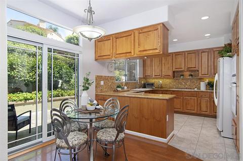 1541 Caminito Solidago, La Jolla, CA 92037 photo 5