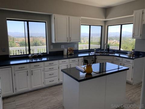 15942 Brantner Ln, Ramona, CA 92065 photo 4