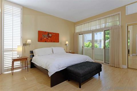 1228 Cave St, La Jolla, CA 92037 photo 16