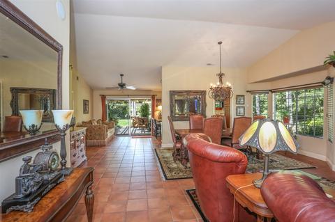 767 Cuchillo, Oceanside, CA 92057 photo 4