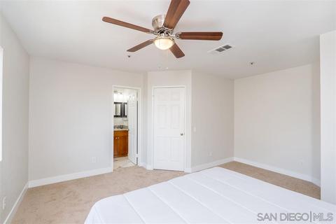 2560 Bancroft Dr #2, Spring Valley, CA 91977 photo 12