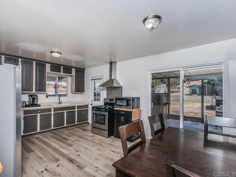333 Cananea St, Vista, CA 92084 photo 15