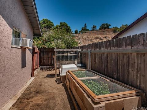 333 Cananea St, Vista, CA 92084 photo 6