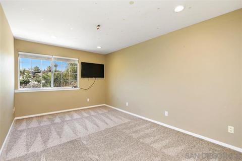 595 E Bobier Dr, Vista, CA 92084 photo 20