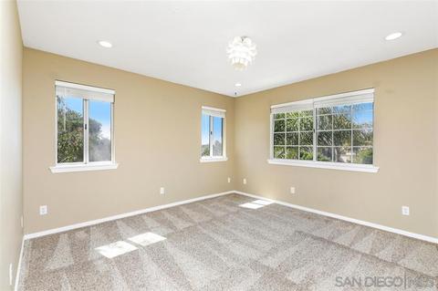595 E Bobier Dr, Vista, CA 92084 photo 21