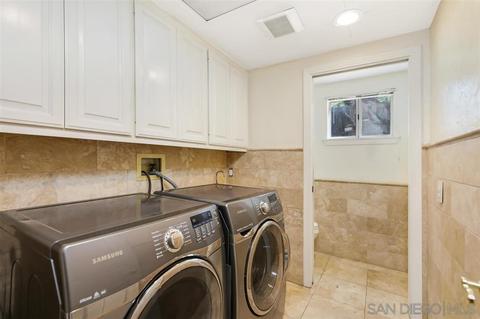 595 E Bobier Dr, Vista, CA 92084 photo 10