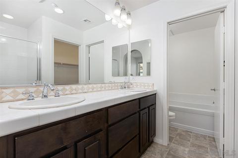 7725 El Cajon Blvd #2, La Mesa, CA 91942 photo 11