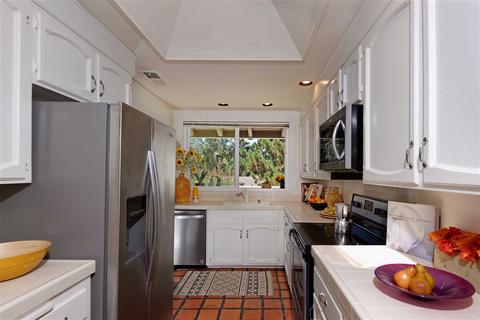 143 Celaya Ct, Solana Beach, CA 92075 photo 11