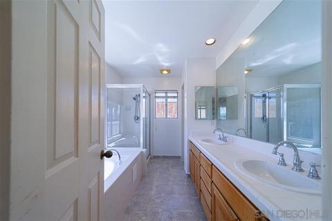 5059 Sunmeadow Rd, Oceanside, CA 92056 photo 12